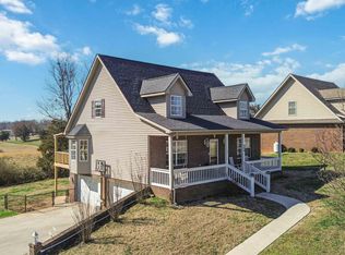 386 Whisper Woods Dr, Somerset, KY 42503