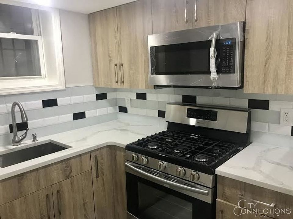 1st image of 4542 44th St APT B