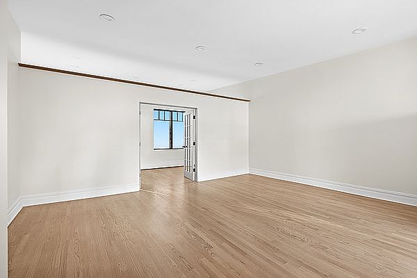 1st image of 47-18 11th St #3