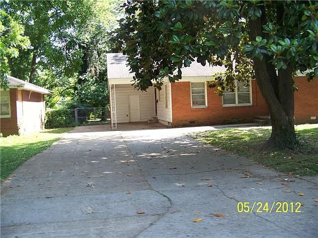1st image of 2221 S Circle Dr
