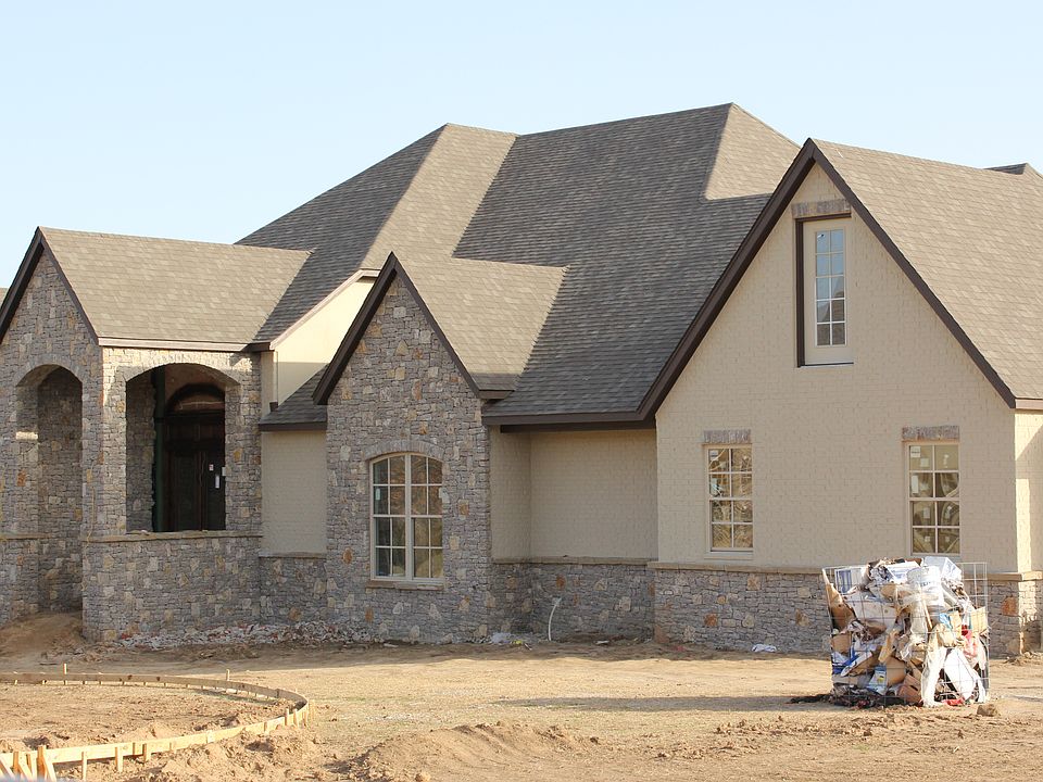1st image of 7069 Foxbriar Dr