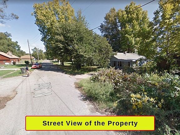 5th image of 226 N 3rd St