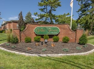 47 Hinchman Ave APT 2B, Wayne, NJ 07470