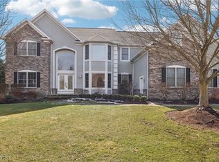 7405 Royal Portrush Dr, Solon, OH 44139