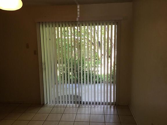 2nd image of 207 Oak Trail Dr APT B