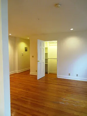 Rented by Waverly Realty Associates | media 9