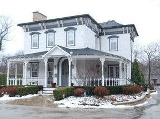 274 Linden Park Pl, Highland Park, IL