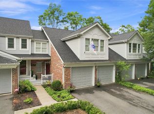206 Waterside Dr, McMurray, PA 15317