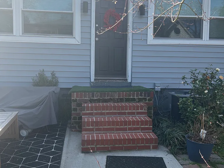 826 Myrtle St NE #4 — Photo 9