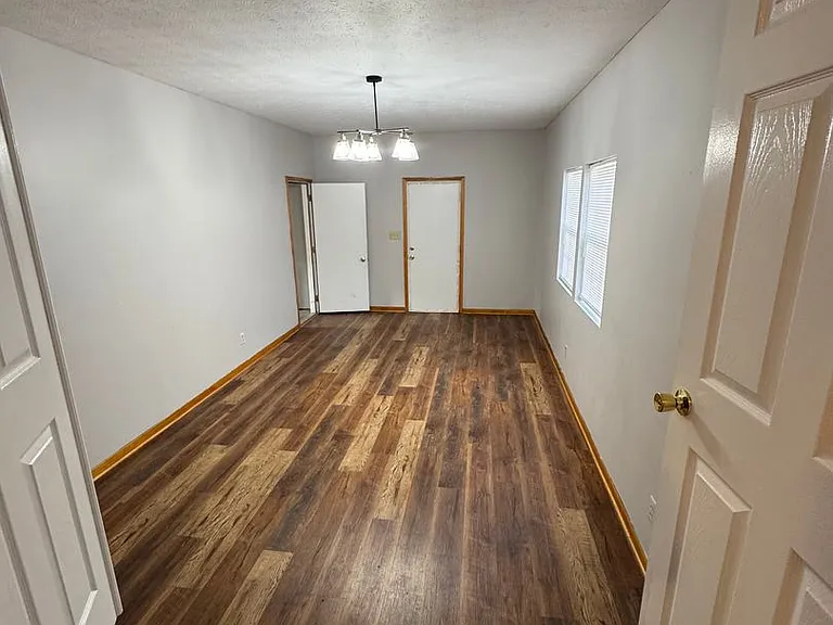 1616 Edgecombe Ave — Photo 12