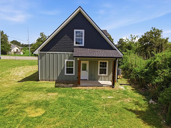 2nd image of 905 W Sale Rd