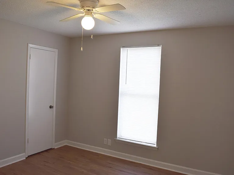 945 Bresslyn Rd #945 — Photo 7