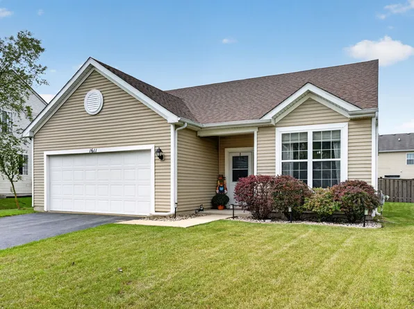 1611 Balboa Dr, Minooka, IL 60447