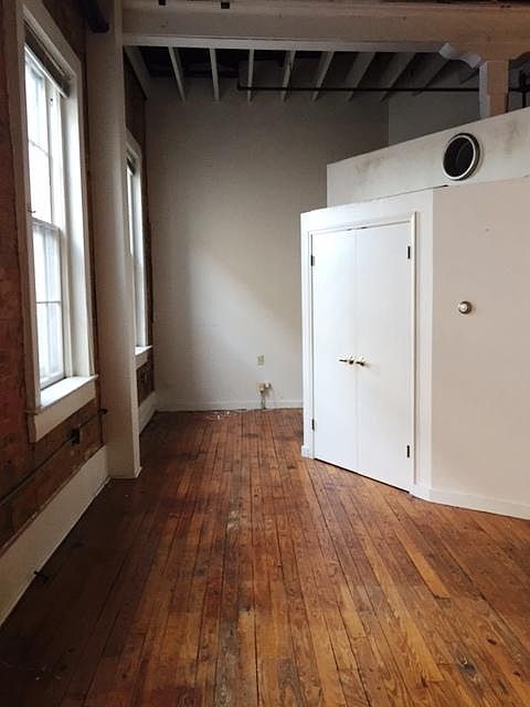 1st image of 319 President Clinton Ave Ste 208