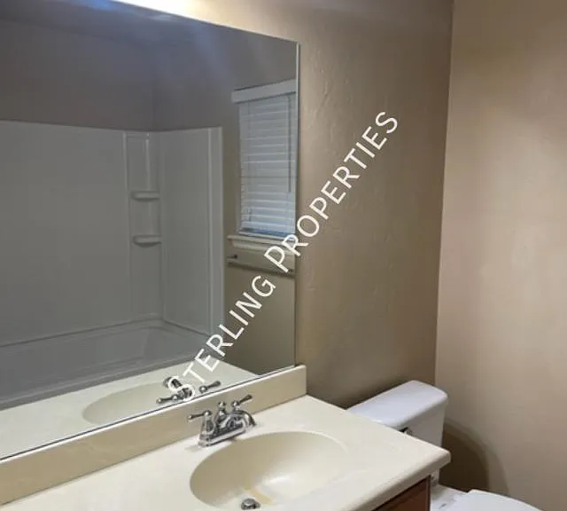 401 Durkee Rd — Photo 15