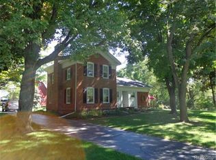 2370 Cullen Rd, Howell, MI 48855