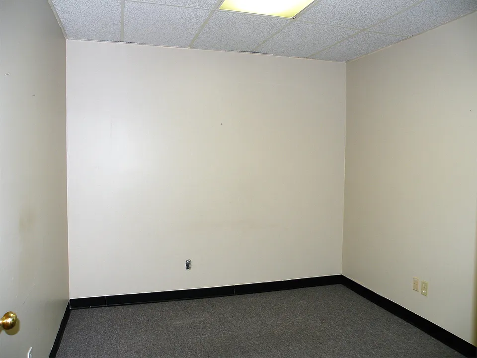 Office 1