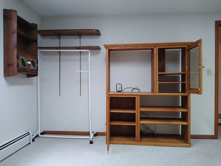 1940 Larkspur Dr #BASEMENT — Photo 11