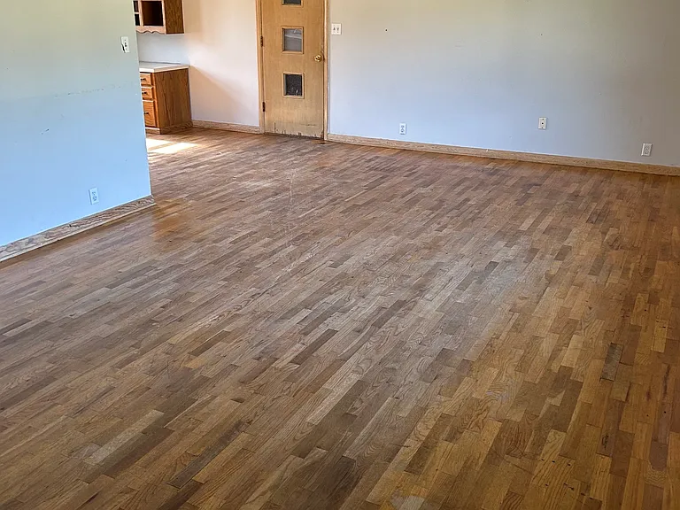 222 N Taylor St — Photo 2