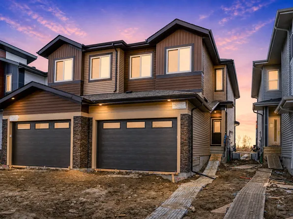 3013 8th Ave SW, Edmonton, AB T6X 2Z1