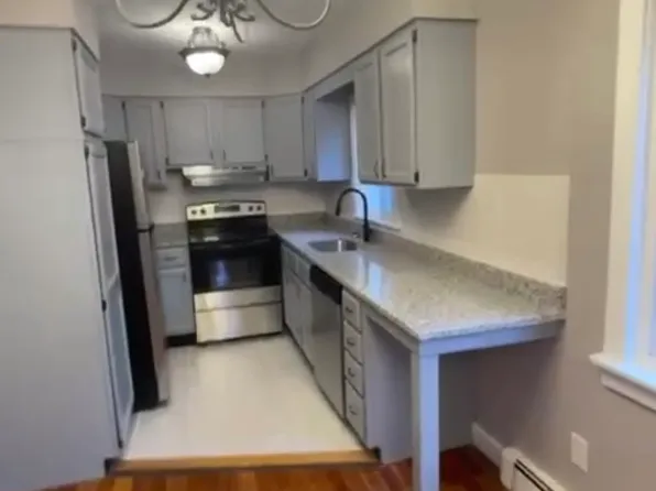 94-98 Maple St #1, Gardner, MA 01440