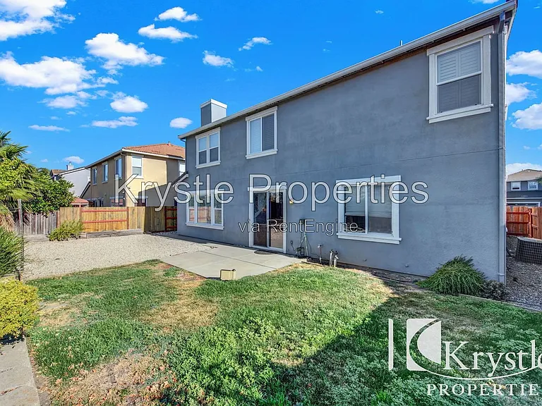 625 Purple Martin Dr — Photo 28