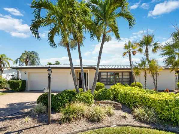 665 Redwood Ct, Satellite Beach, FL 32937