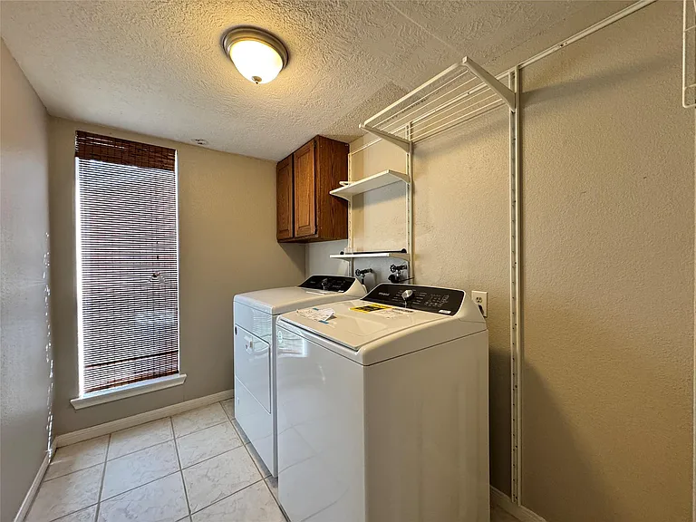 3406 Swift Creek Ct — Photo 32
