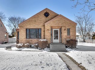 1516 S 7th St, Sheboygan, WI 53081