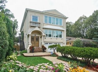 860 N Northwest Hwy APT 2, Park Ridge, IL 60068