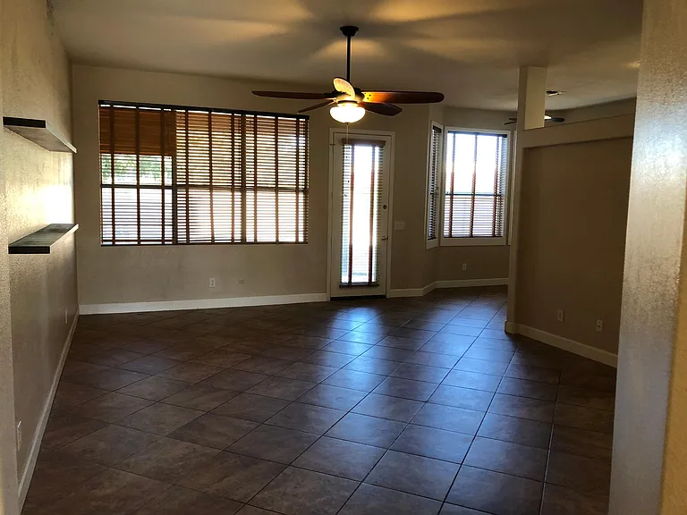 1141 N Joshua Tree Ln — Photo 3