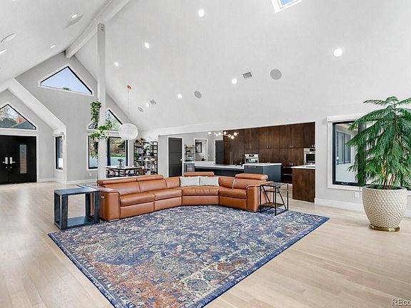 4th image of 5859 E Ida Place