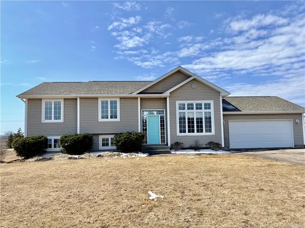 25 Windy Hill Rd, Moncton, NB E1G 5C9