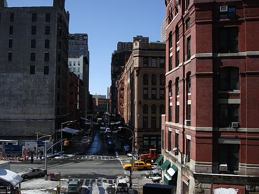 Rented by Sotheby's International Realty | media 48