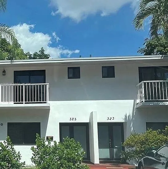 323 Menores Ave — Photo 1