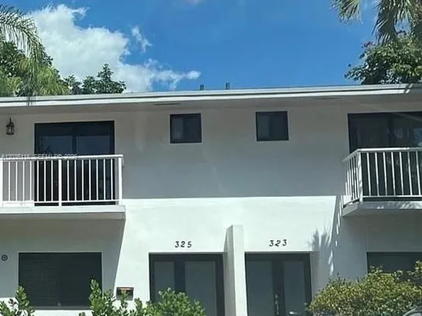 323 Menores Ave, Coral Gables, FL 33134