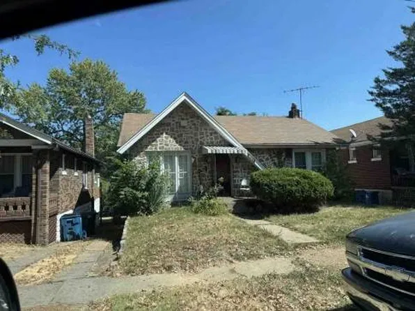 6945 Normandale Dr, Saint Louis, MO 63121