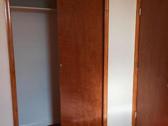 5th image of 121 W 122nd St APT 4R