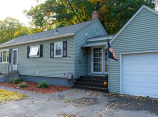 4 Macarthur Dr, Millbury, MA 01527