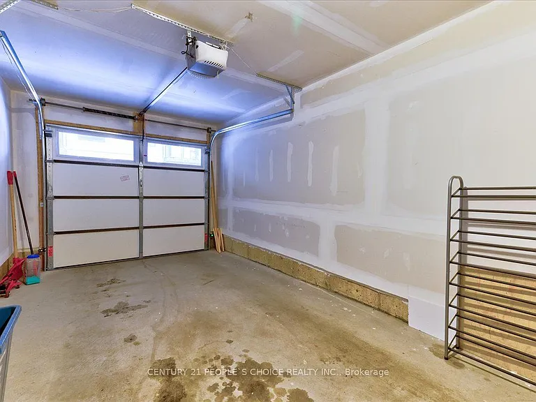 51 Sparrow Ave #56 — Photo 29