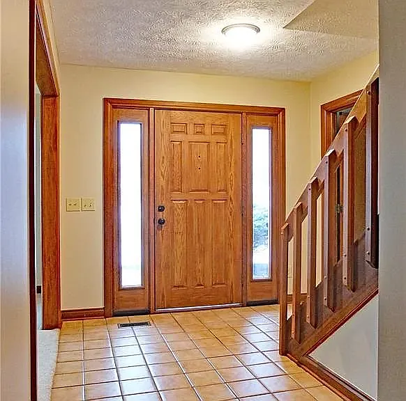 8790 Wildwood Pl — Photo 2