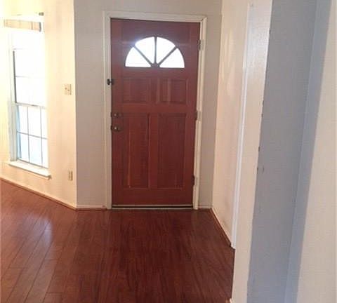 2nd image of 15406 Lago Villa Dr
