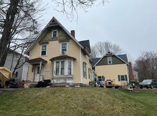 61 Oak St, Ellsworth, ME 04605