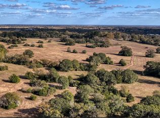 1 Creekview Trl, Brenham, TX 77833