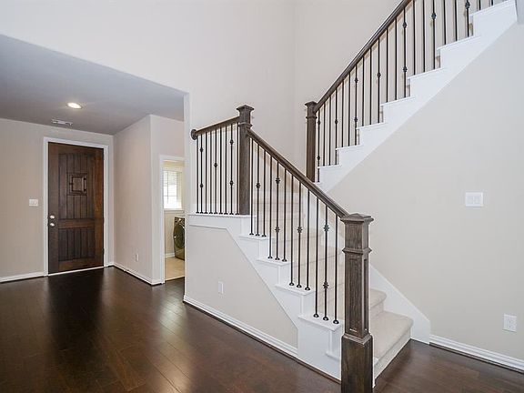 5th image of 2210 Umber Oaks Ln