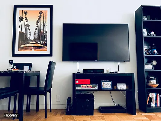 Rented by Citi Habitats | media 8