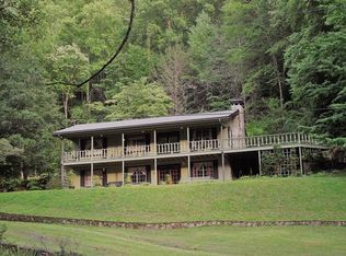 924 Marr Creek Rd, Bryson City, NC 28713