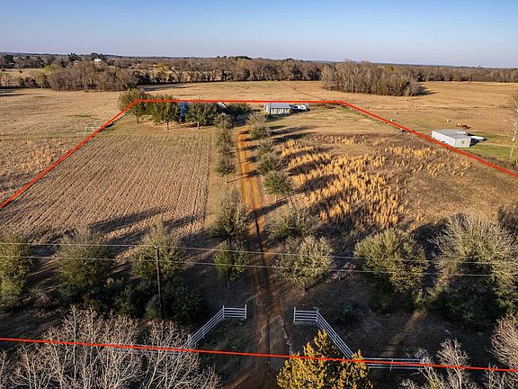 2nd image of 6751 County Road 4710