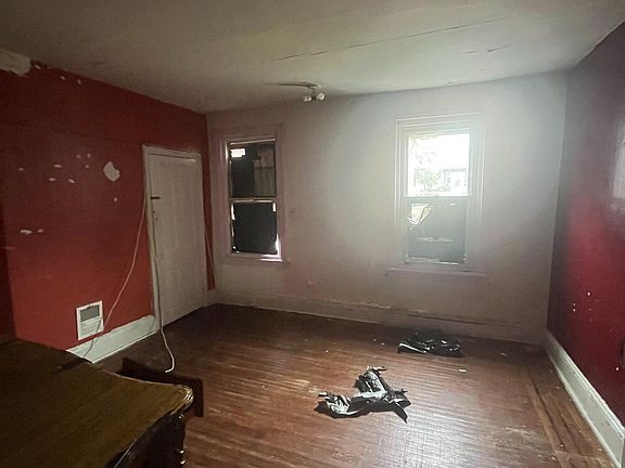 2nd image of 2621 N 11th St