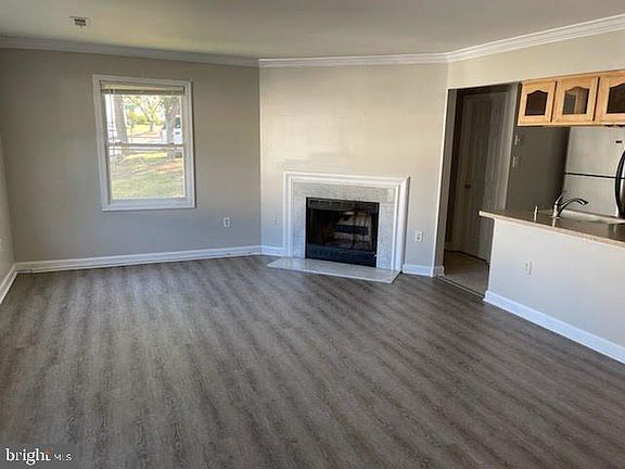 3rd image of 12160 Salemtown Dr
